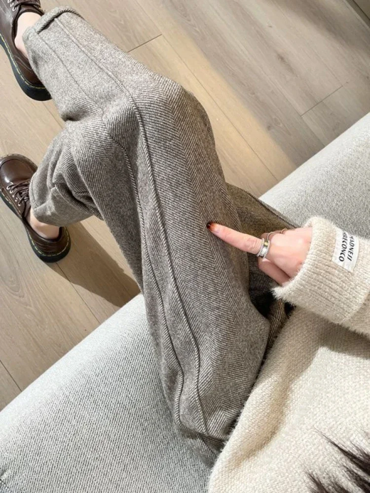 High-waisted Tweed Straight Pants 2025 Autumn/Winter New Women' S Pants Loose Casual Herringbone Warm Thickened Cropped Pants - Image 5